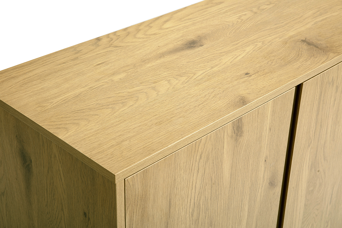 Vue du dessus du buffet scandinave en bois de ch�ne avec 4 portes, finition naturelle.