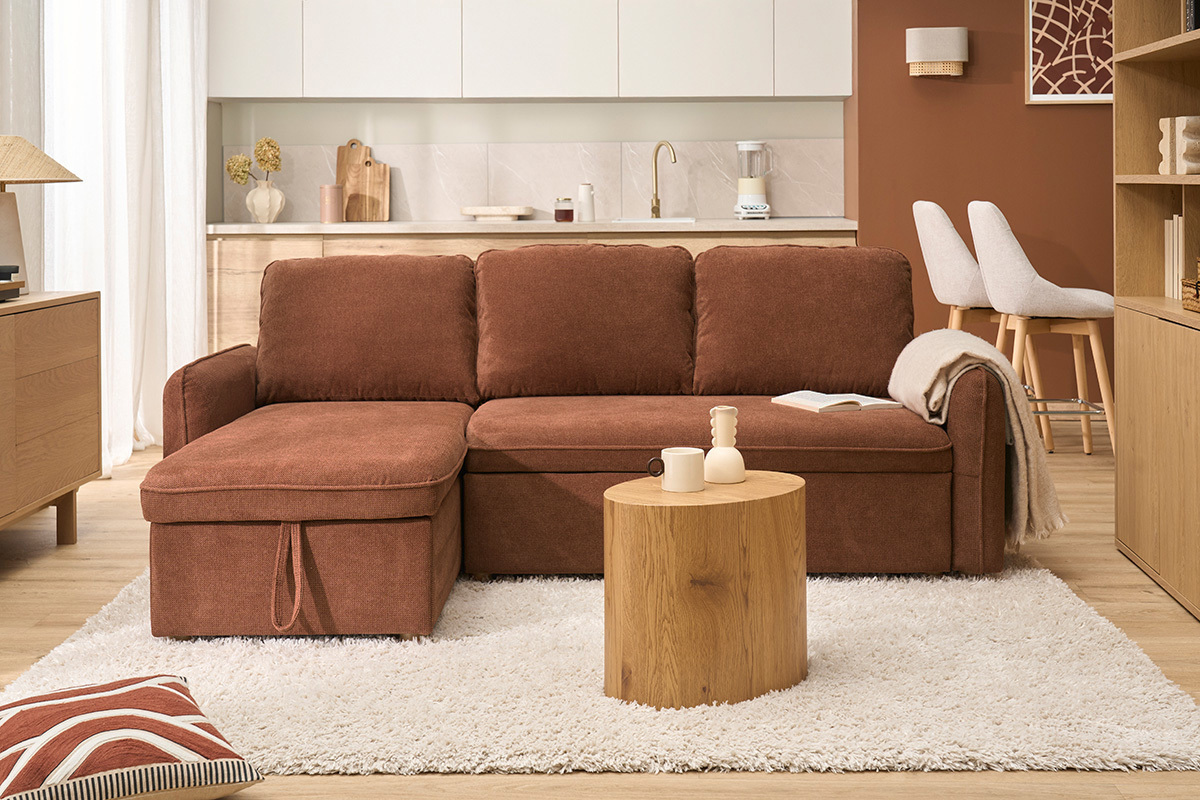 Canap� d'angle convertible r�versible avec coffre 3 places en tissu chenille terre br�l�e et bois clair ORSO