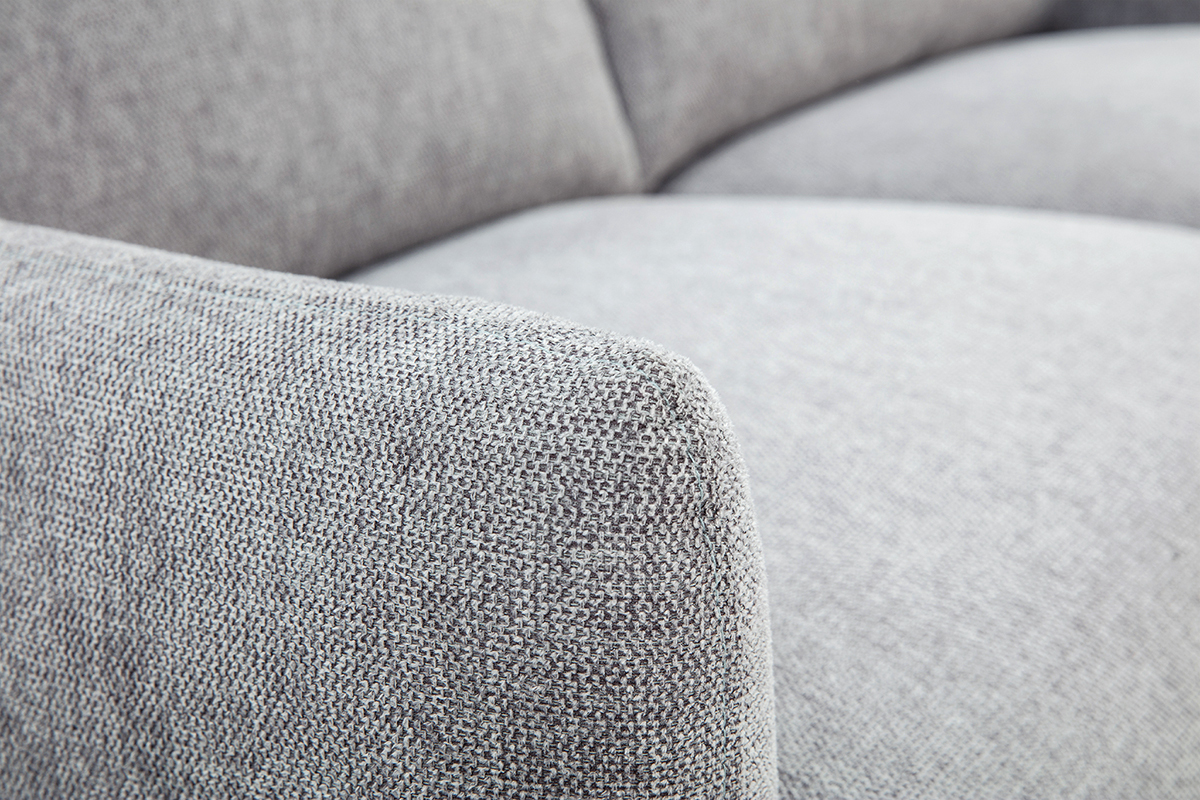 D�tail du tissu effet velours textur� gris du canap� BONO.
