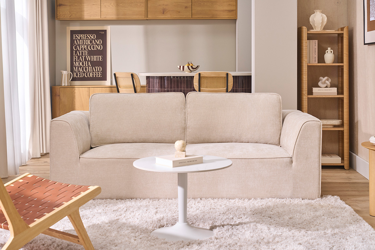 Canap� design en tissu effet velours textur� beige 3 places GRAMMY