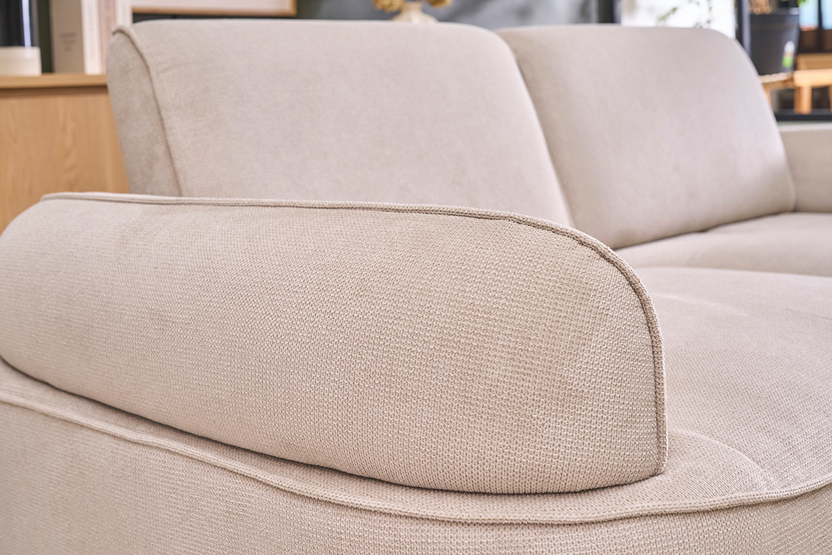 Canap� �lectrique 3 places dossier avance-recule en tissu chenille beige et bois clair OTIS