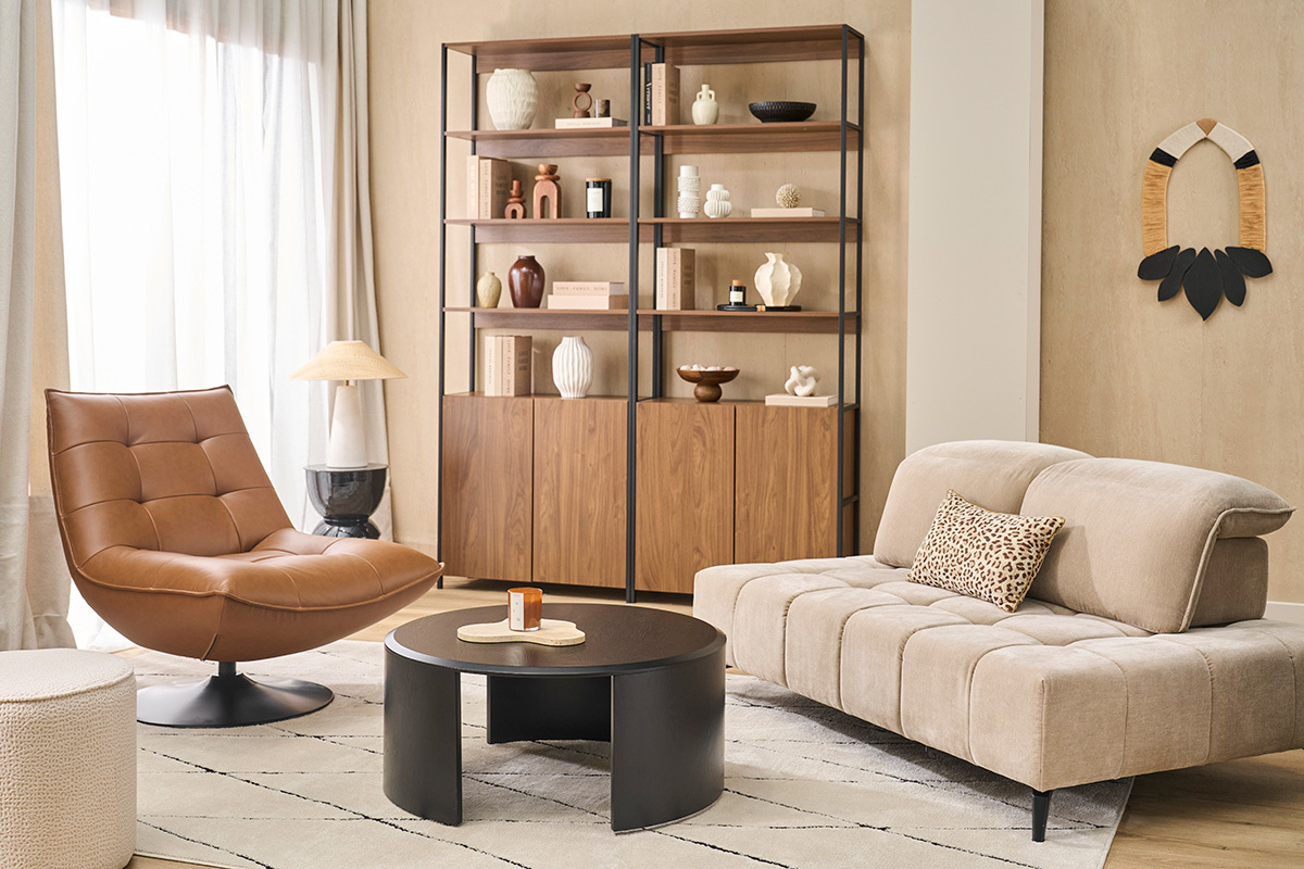 Canap� modulable 4 places avec t�ti�res ajustables en tissu effet velours taupe et m�tal noir OLMO