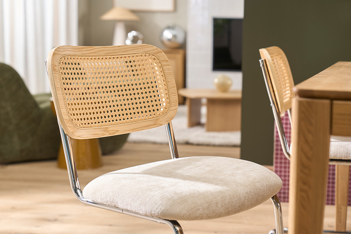Chaises design en tissu effet velours textur� beige, m�tal chrom� et cannage rotin (lot de 2) ELECTRA