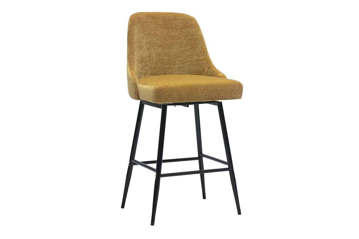 Tabouret de bar pivotant en tissu jaune curry et m�tal, vue de 3/4
